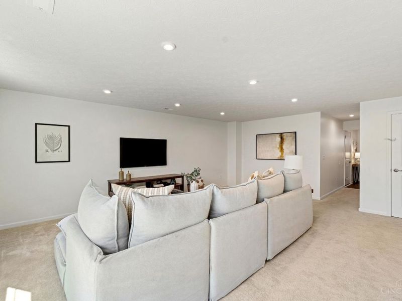 959 Steamboat Drive, Union Twp, OH 45244 Photo 8