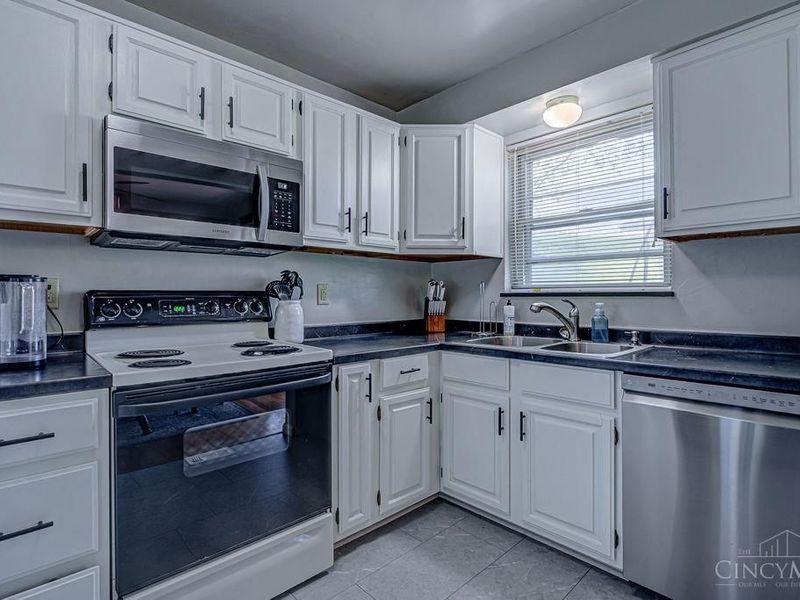 4715 Ebenezer Road, Green Township, OH 45248 Photo 13