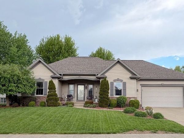 611 Parkdale Drive , Dover, OH 44622