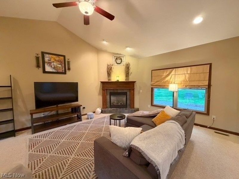 611 Parkdale Drive, Dover, OH 44622 Photo 18