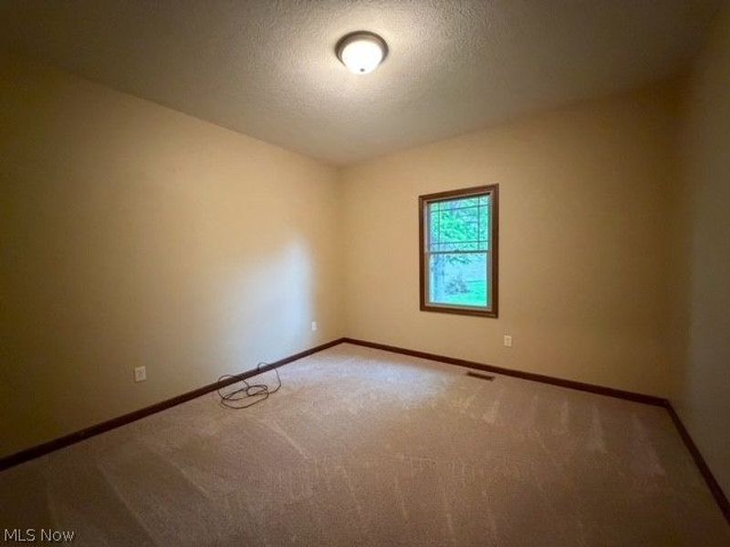 611 Parkdale Drive, Dover, OH 44622 Photo 22