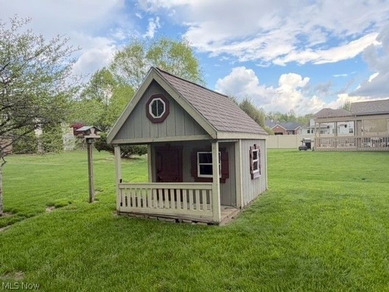 611 Parkdale Drive, Dover, OH 44622 Photo 35