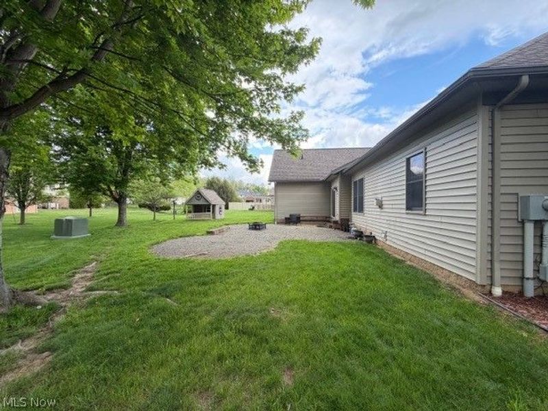 611 Parkdale Drive, Dover, OH 44622 Photo 36