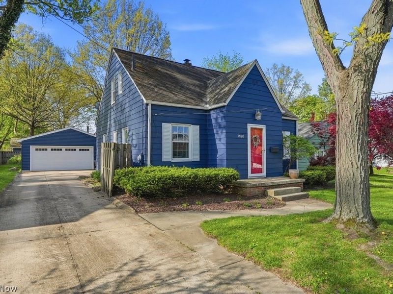 1620 Sackett Avenue, Cuyahoga Falls, OH 44223 Photo 2