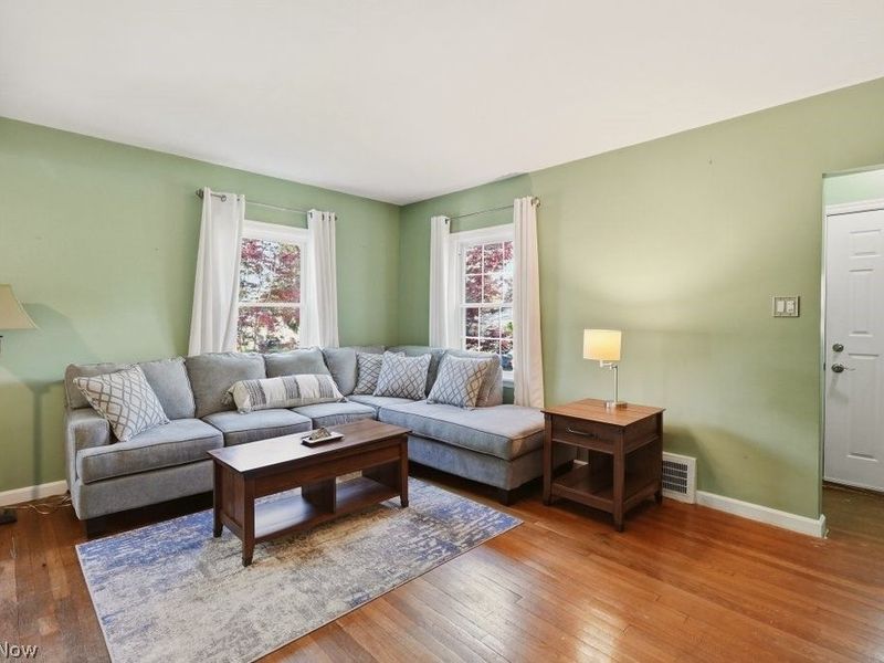 1620 Sackett Avenue, Cuyahoga Falls, OH 44223 Photo 4