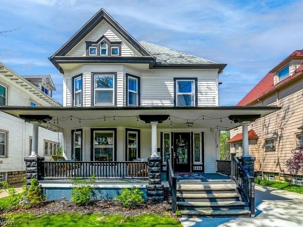 1494 Lincoln Avenue , Lakewood, OH 44107