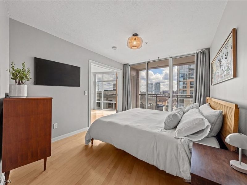 2222 Detroit Avenue, Unit 708, Cleveland, OH 44113 Photo 16