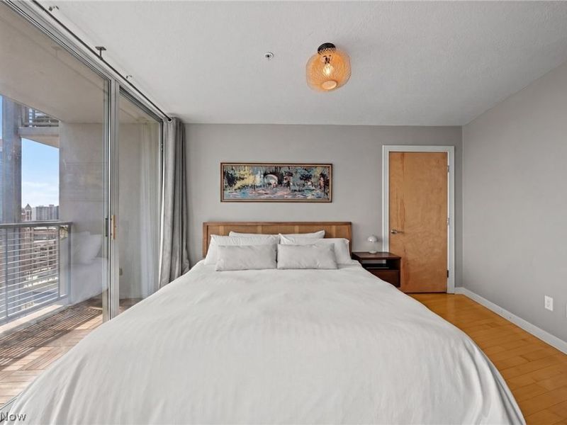 2222 Detroit Avenue, Unit 708, Cleveland, OH 44113 Photo 17