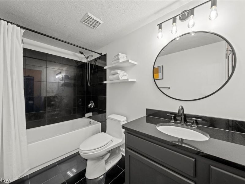 2222 Detroit Avenue, Unit 708, Cleveland, OH 44113 Photo 18