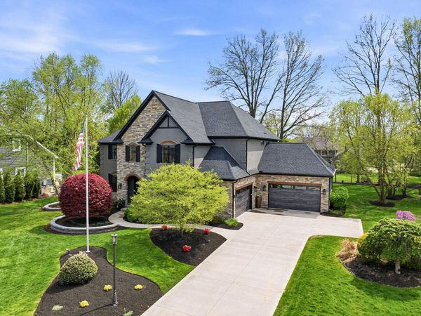 8793 Lindsey Court , Westerville, OH 43082