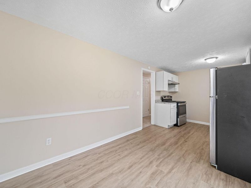 5220 Refugee Road , Columbus, OH 43232 Photo 17