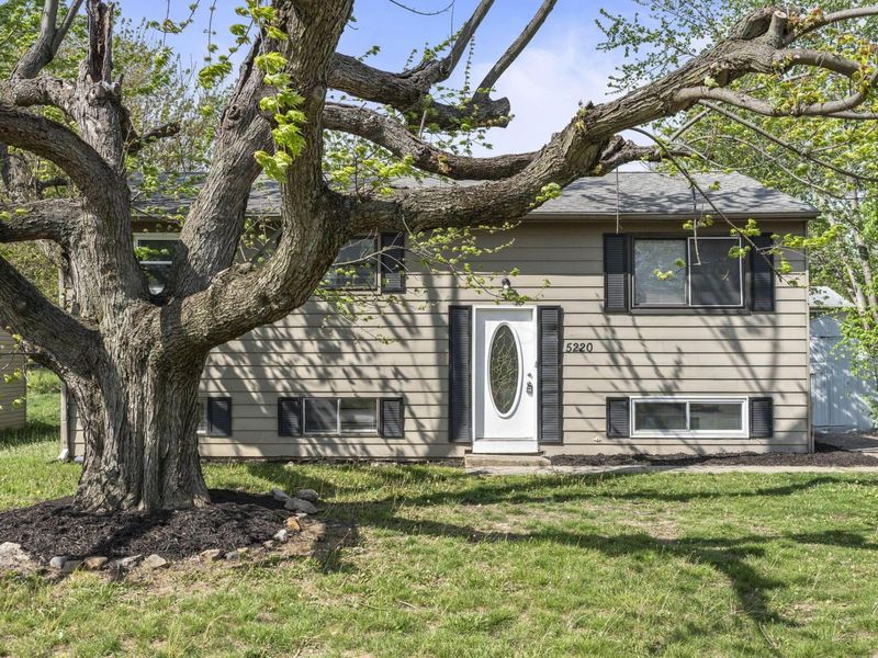 5220 Refugee Road , Columbus, OH 43232 Photo 2