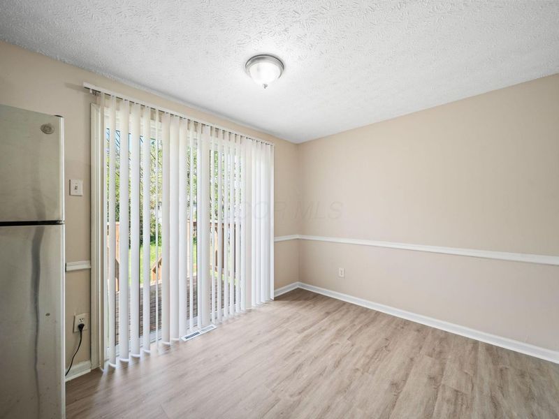 5220 Refugee Road , Columbus, OH 43232 Photo 20