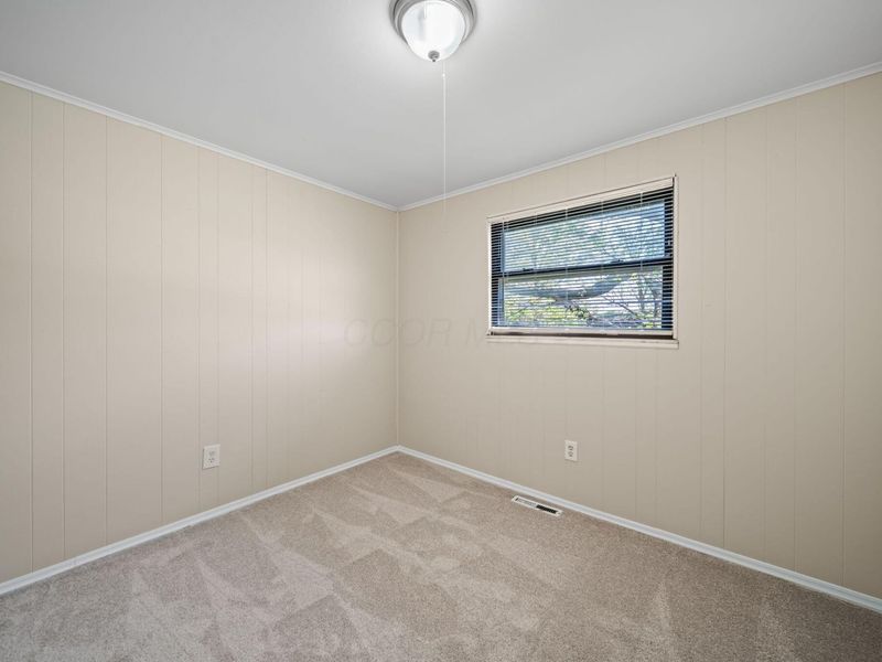 5220 Refugee Road , Columbus, OH 43232 Photo 24