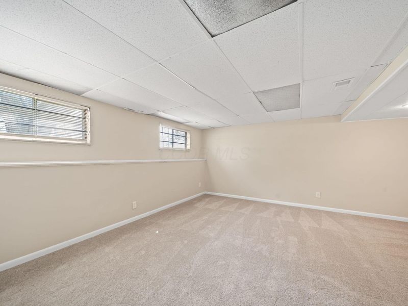 5220 Refugee Road , Columbus, OH 43232 Photo 30