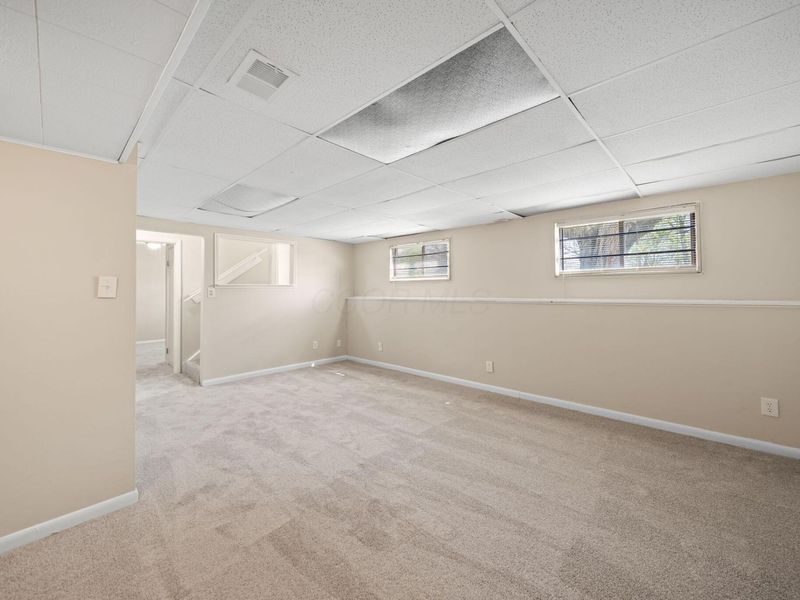 5220 Refugee Road , Columbus, OH 43232 Photo 32