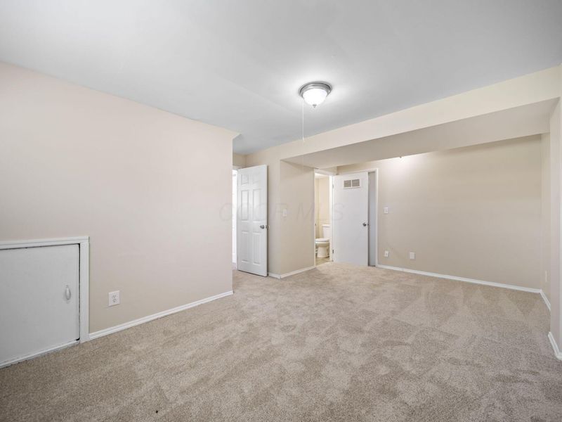 5220 Refugee Road , Columbus, OH 43232 Photo 36