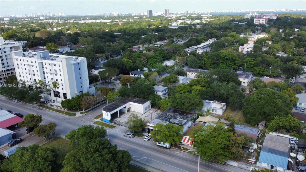 5501 NW 2nd Ave , Miami, FL 33127 Photo