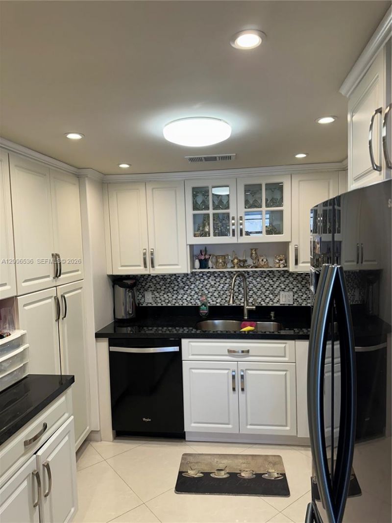 1985 S Ocean Dr , Unit 21P, Hallandale Beach, FL 33009 Photo