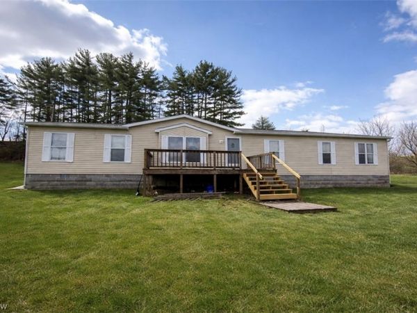 47813 Old Hopedale Road , Cadiz, OH 43907