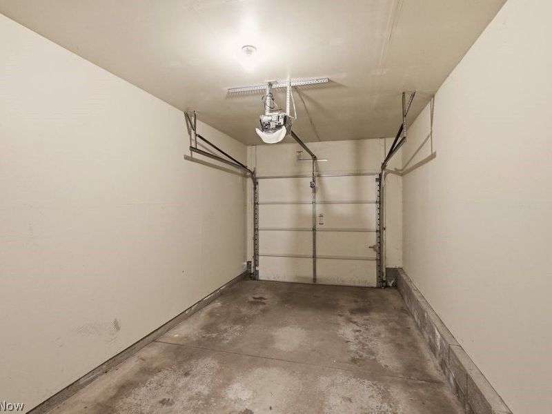 3931 Lake Run Boulevard, Stow, OH 44224 Photo 17