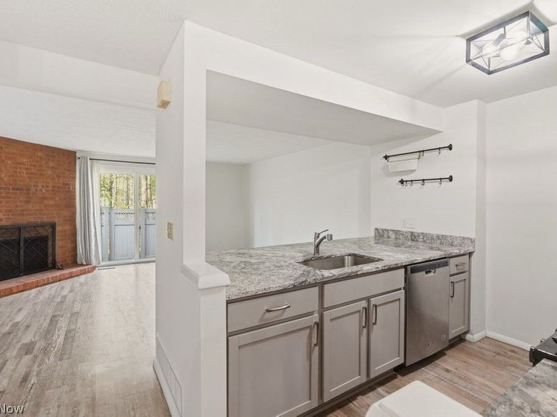 3931 Lake Run Boulevard, Stow, OH 44224 Photo 5