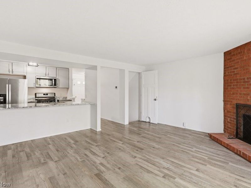 3931 Lake Run Boulevard, Stow, OH 44224 Photo 9