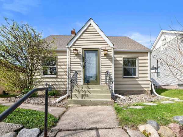 691 Orange Avenue E, Saint Paul, MN 55106