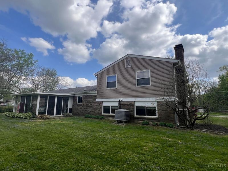 1388 Lela Lane, Miami Twp, OH 45150 Photo 2