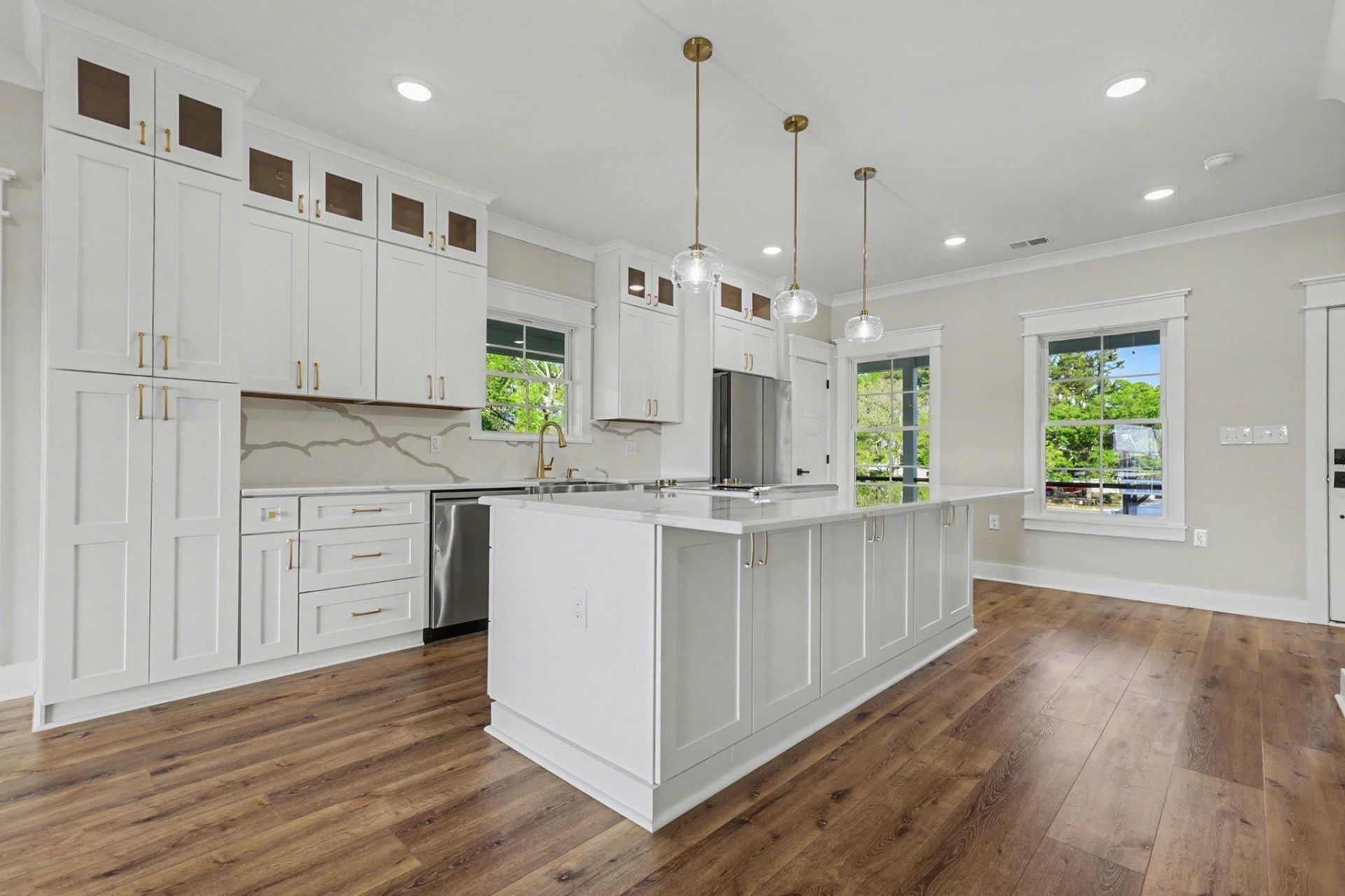 600 Elizabeth Dr. Photo 14