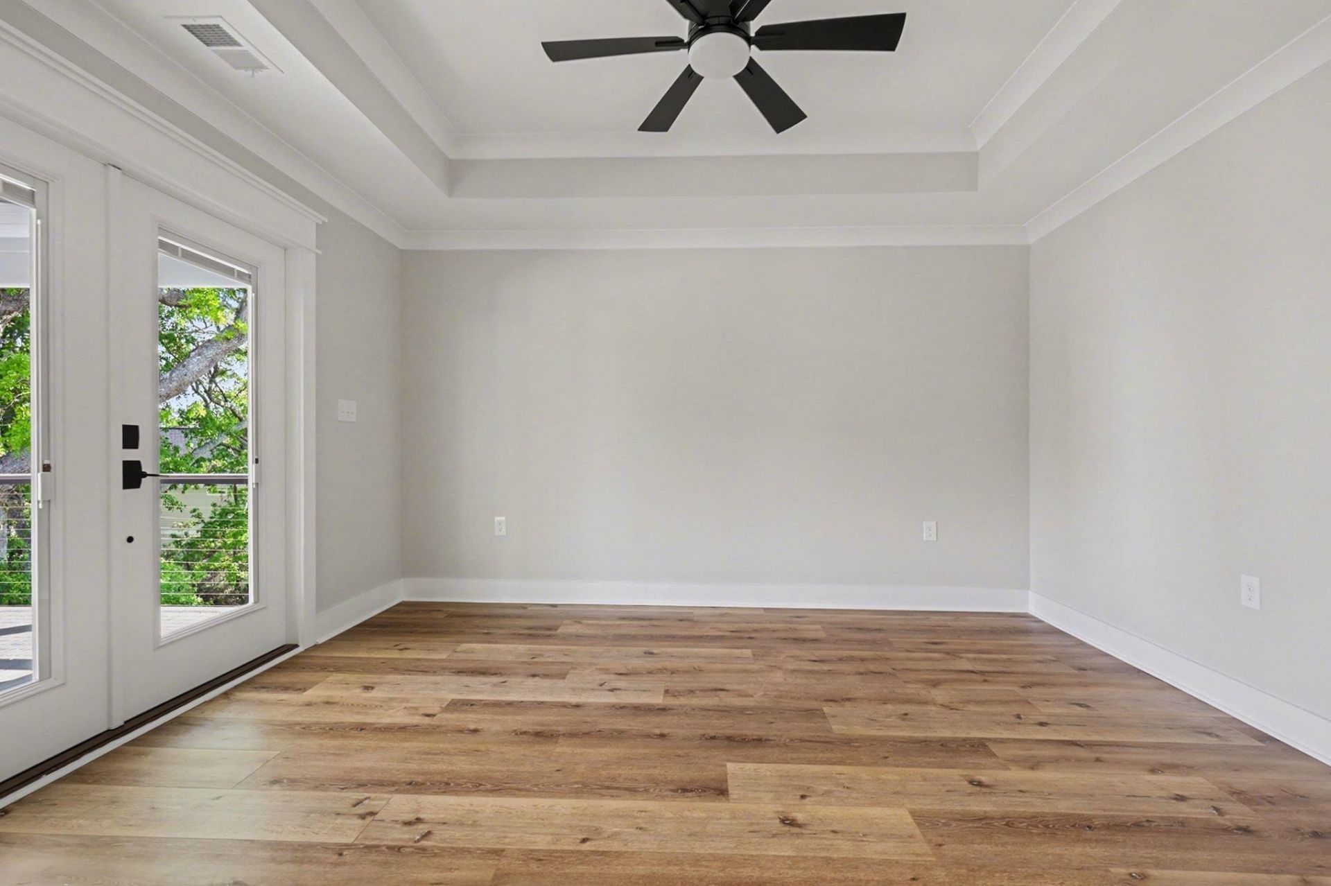 600 Elizabeth Dr. Photo 26