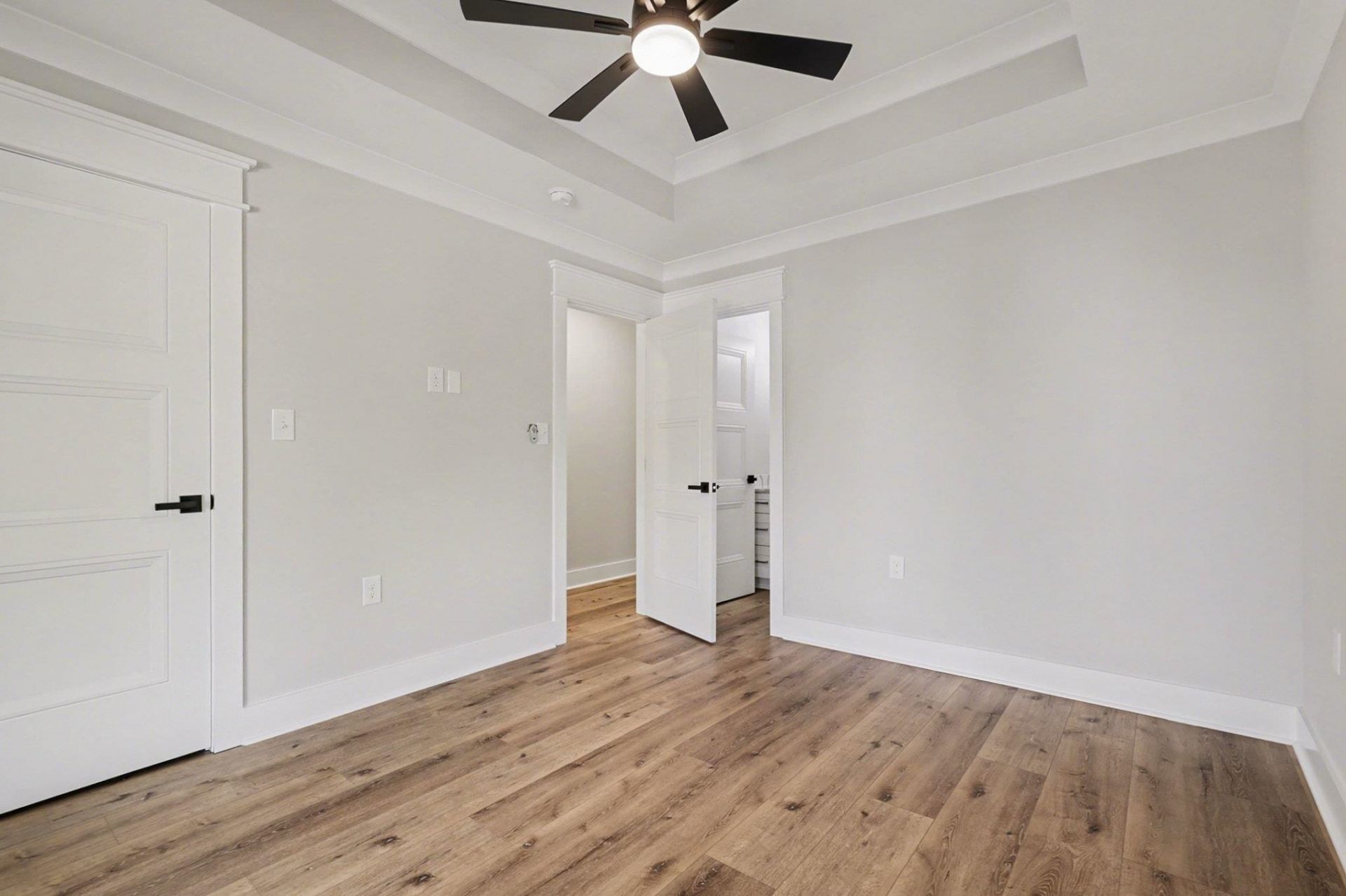 600 Elizabeth Dr. Photo 29