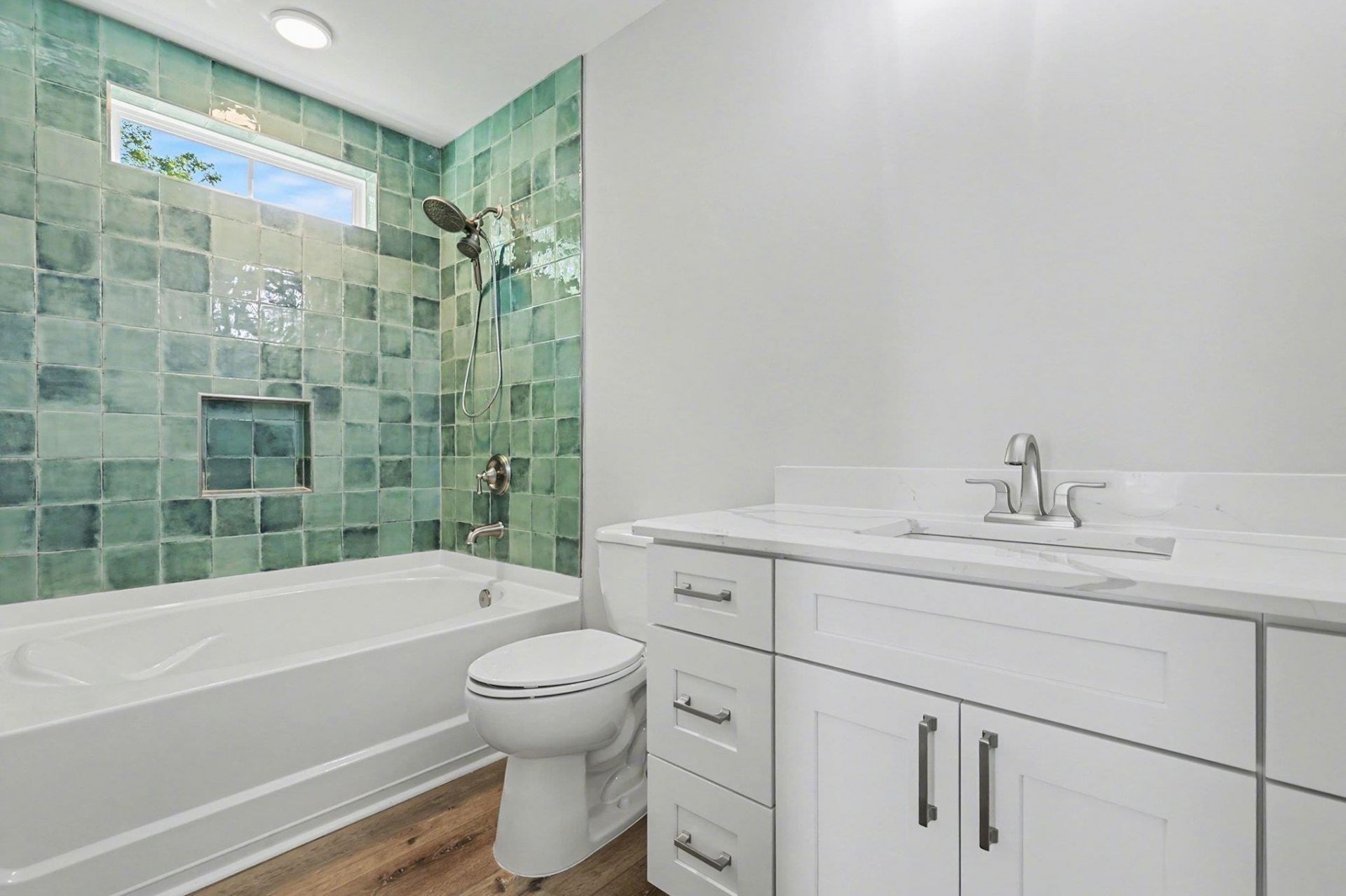 600 Elizabeth Dr. Photo 33