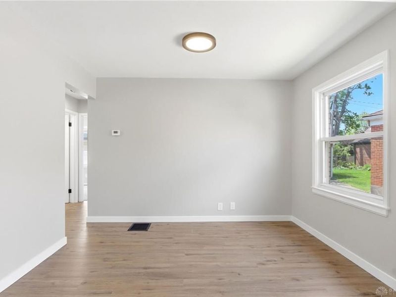 1136 Croyden Drive, Dayton, OH 45420 Photo 10