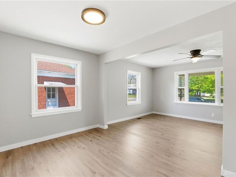 1136 Croyden Drive, Dayton, OH 45420 Photo 12