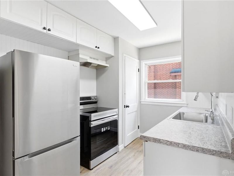 1136 Croyden Drive, Dayton, OH 45420 Photo 13