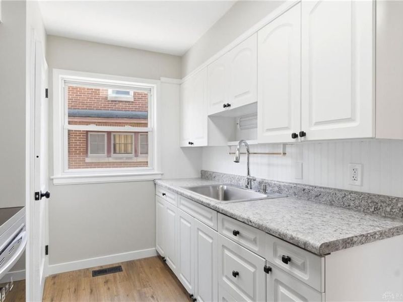 1136 Croyden Drive, Dayton, OH 45420 Photo 15