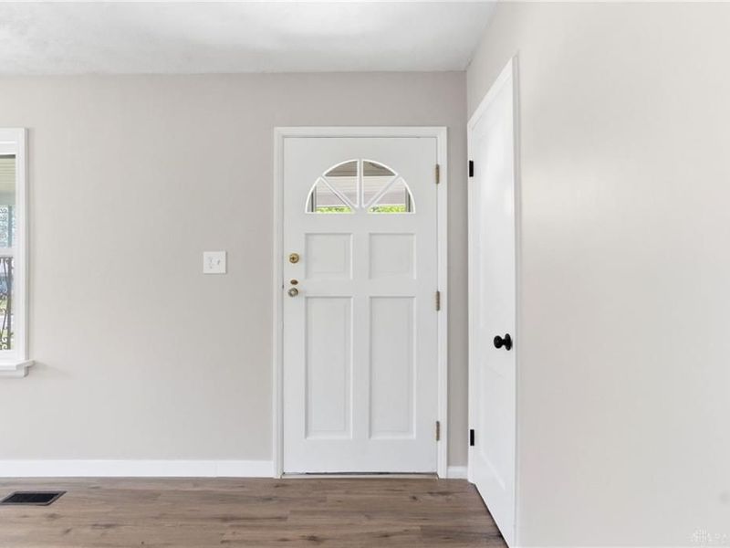 1136 Croyden Drive, Dayton, OH 45420 Photo 5