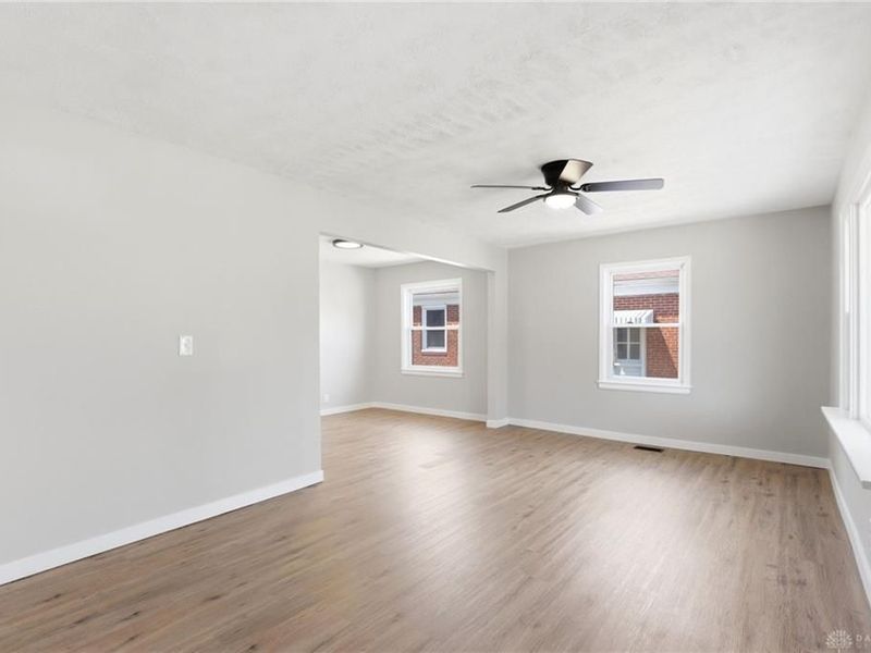 1136 Croyden Drive, Dayton, OH 45420 Photo 6