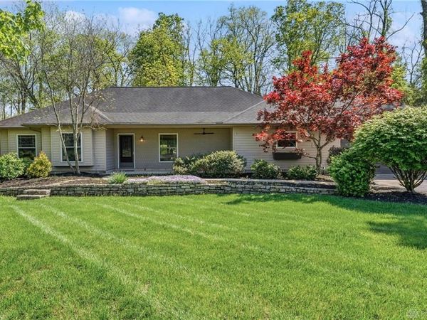 1962 E Spring Valley Pike, Washington TWP, OH 45458