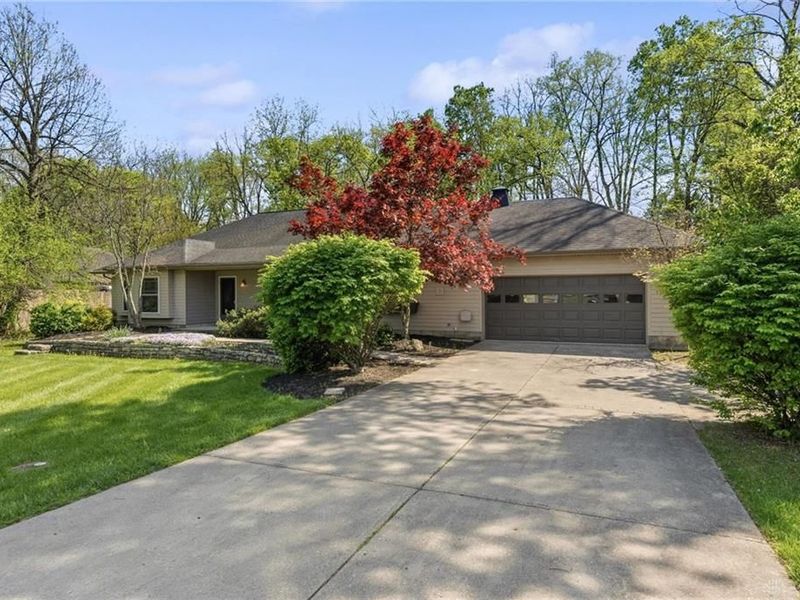 1962 E Spring Valley Pike, Washington Township, OH 45458 Photo 2