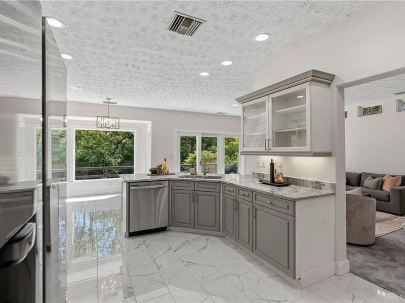 1962 E Spring Valley Pike, Washington Township, OH 45458 Photo 21