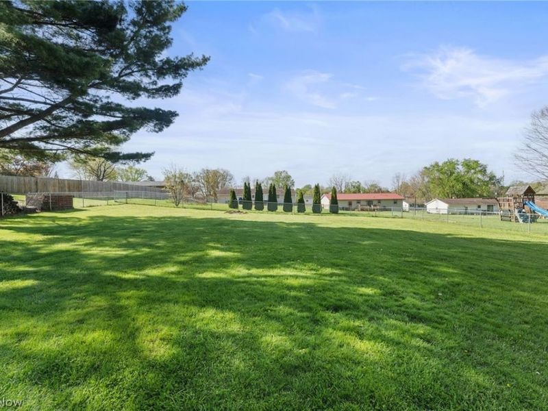 5180 Lynncrest Street SW, Canton, OH 44706 Photo 22