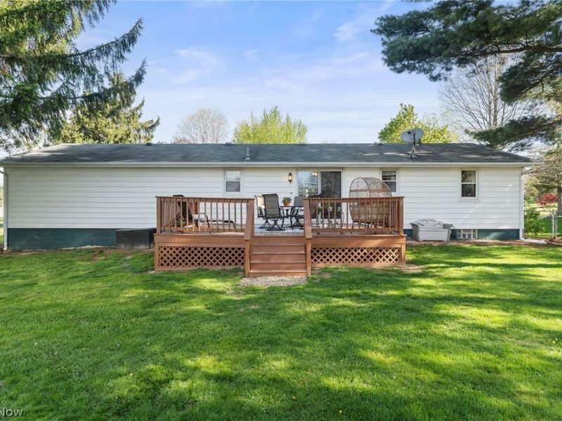 5180 Lynncrest Street SW, Canton, OH 44706 Photo 3