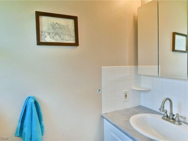 2548 Hilltop Drive, Poland, OH 44514 Photo 26