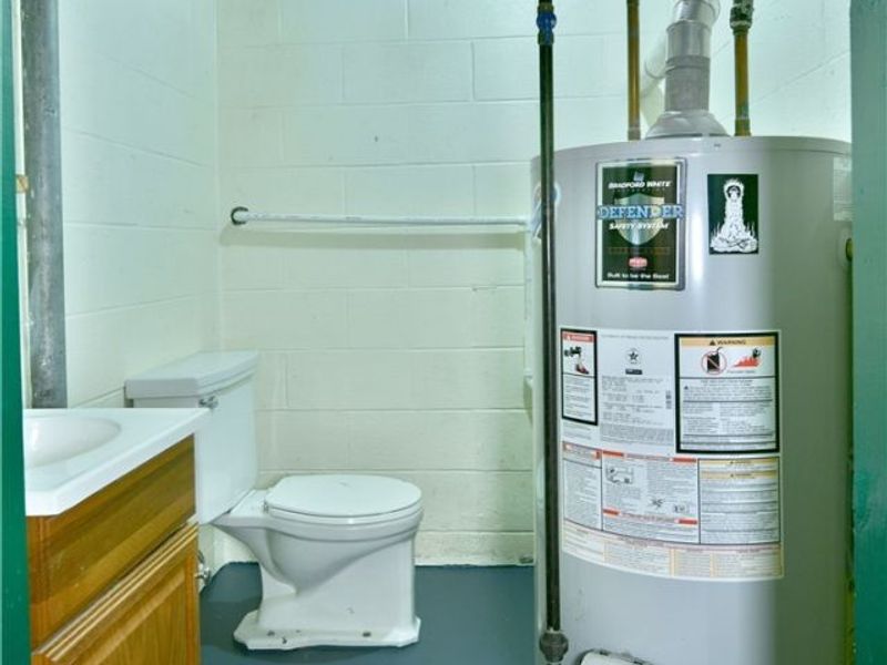 2548 Hilltop Drive, Poland, OH 44514 Photo 36