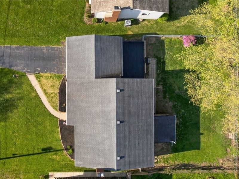 3289 Cricket Drive , Youngstown, OH 44511 Photo 6