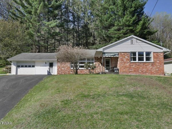 1843 Parkway Drive , Honesdale, PA 18431