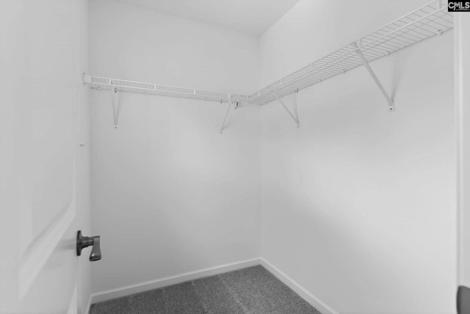 234 Foxglade Drive Photo 33