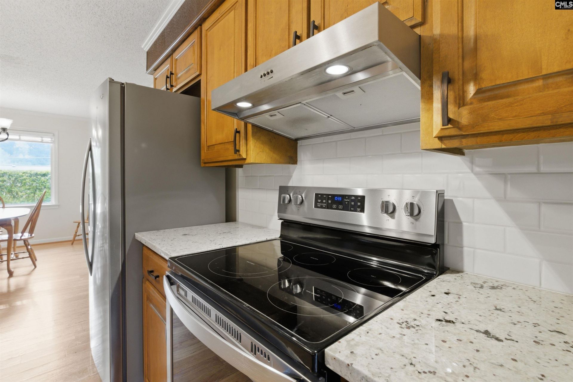 504 Shadowbrook  Photo 11